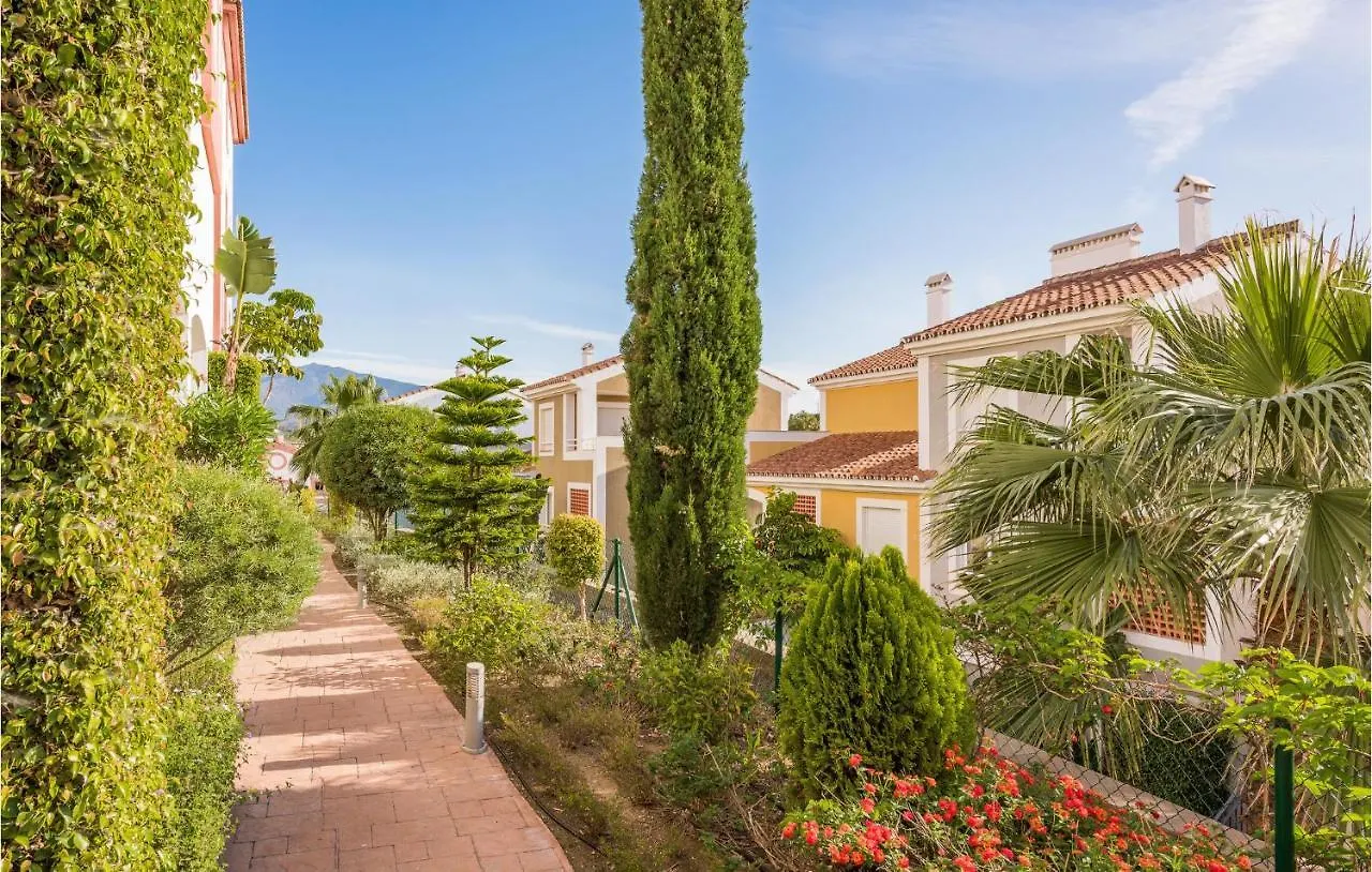 Beautiful Apartment In Estepona With Wifi