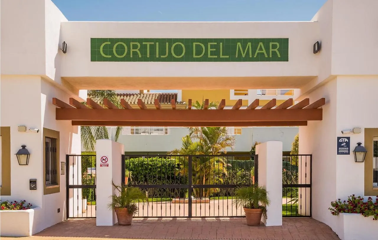 Beautiful Apartment In Estepona With Wifi